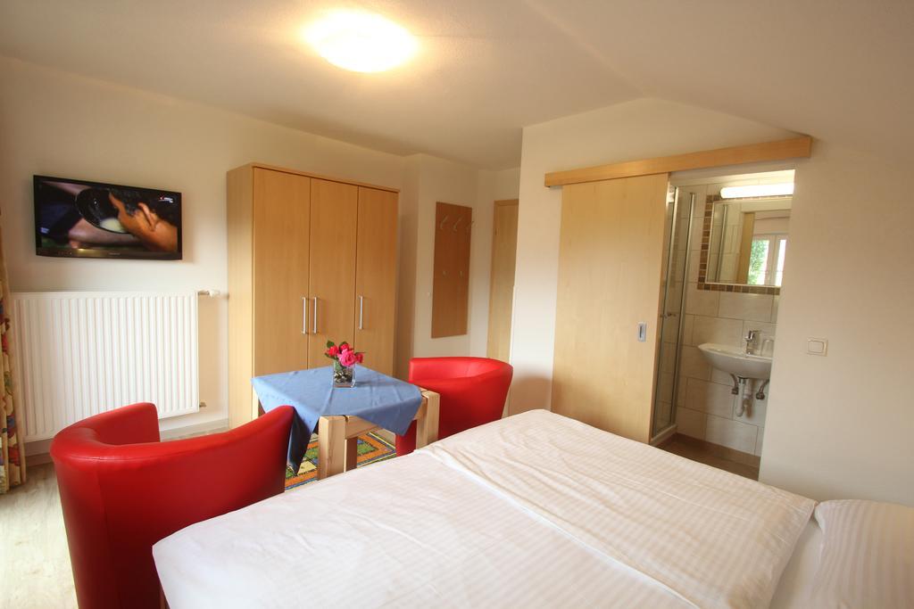 Apartmenthaus Dornroeschen Ramsau am Dachstein Værelse billede