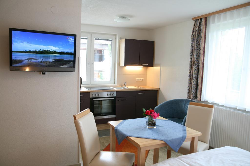 Apartmenthaus Dornroeschen Ramsau am Dachstein Værelse billede